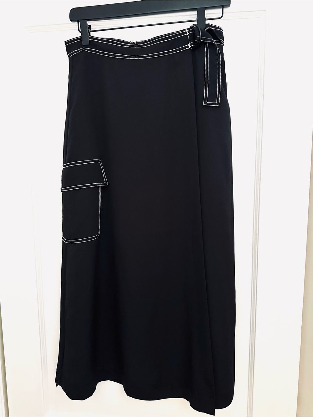 Vince Camuto Black Maxi Skirt with Side Cargo Pocket and